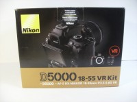 017-nikon_D5000-bundle